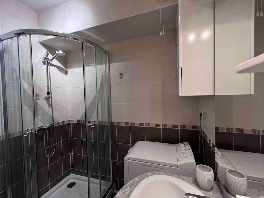 Magnifique 2 Pieces Proche Place D'Auron Exterior photo